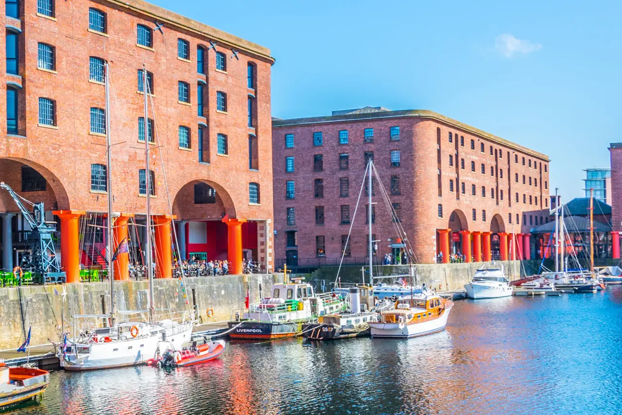 Liverpool Hafen Sonne Häuser