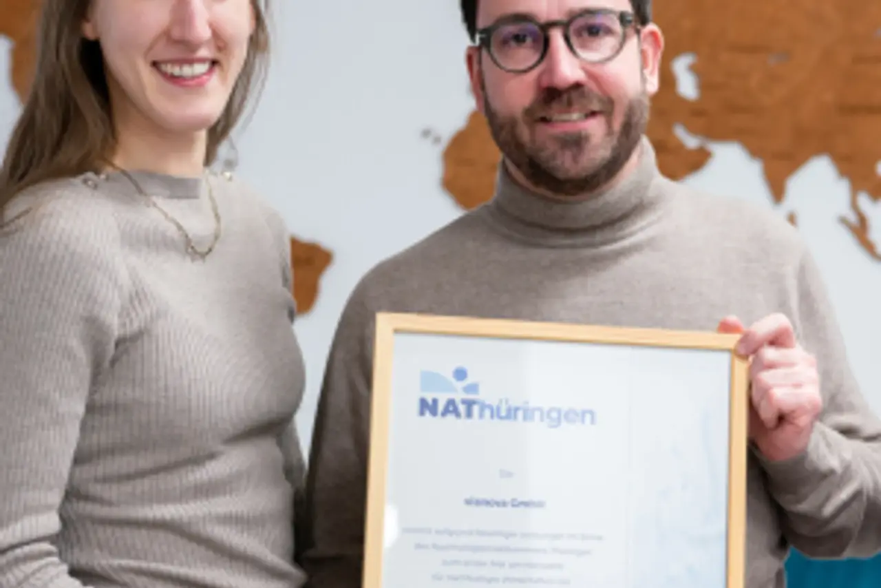Urkunde NAT Thüringen mit Thomas und Isabell von vianova
